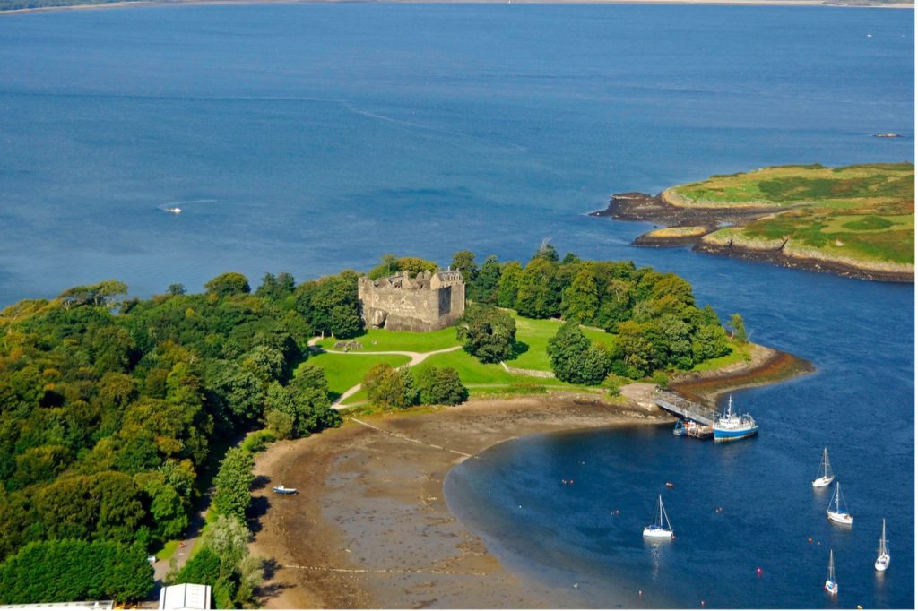 Aerial shot of Dunstaffnage