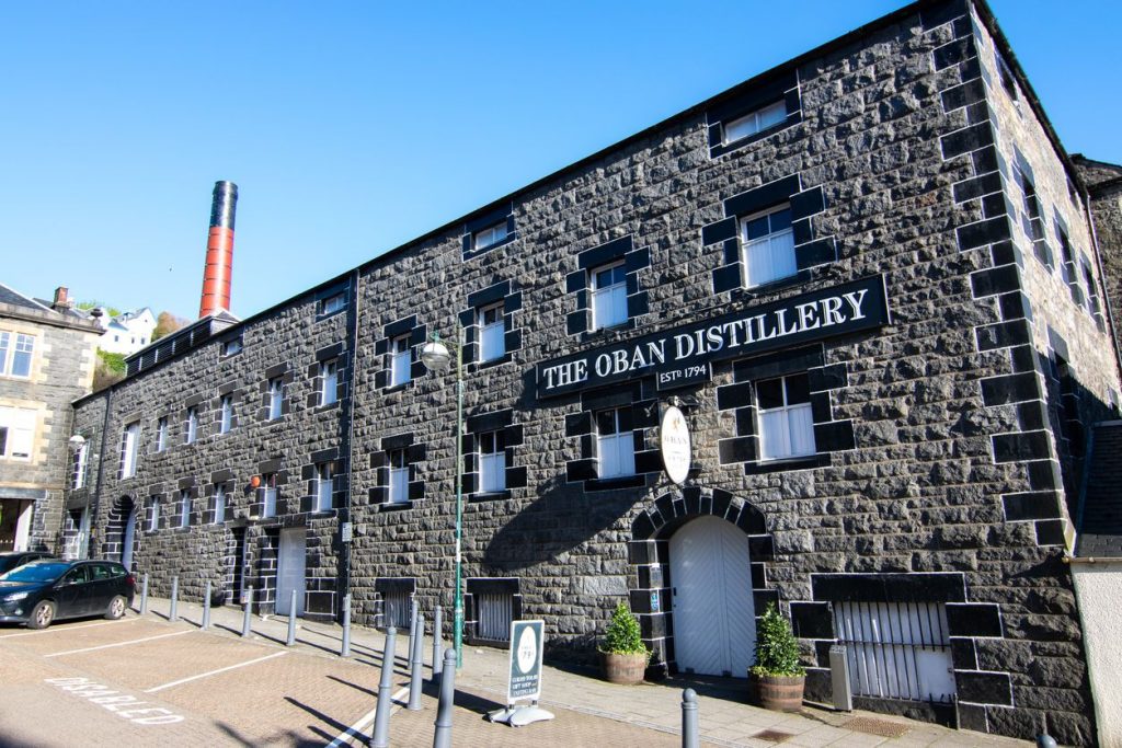 Exterior of Oban Distillery