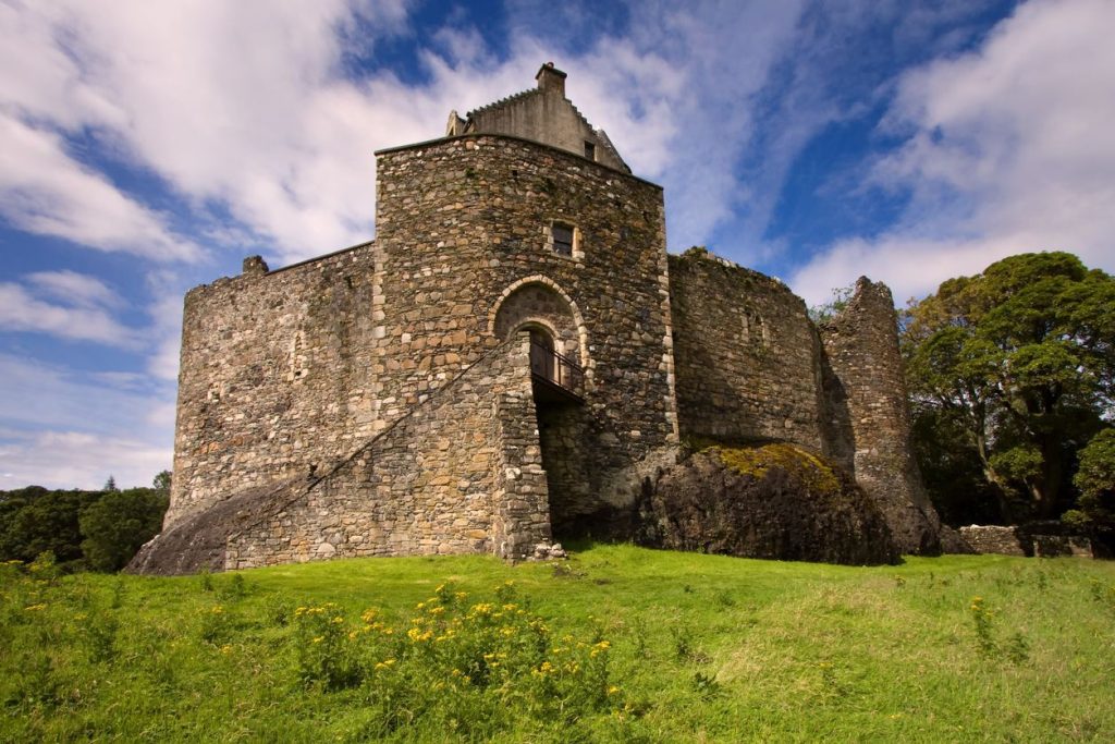 Dunstaffnage Castle